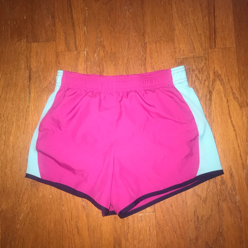 Running shorts